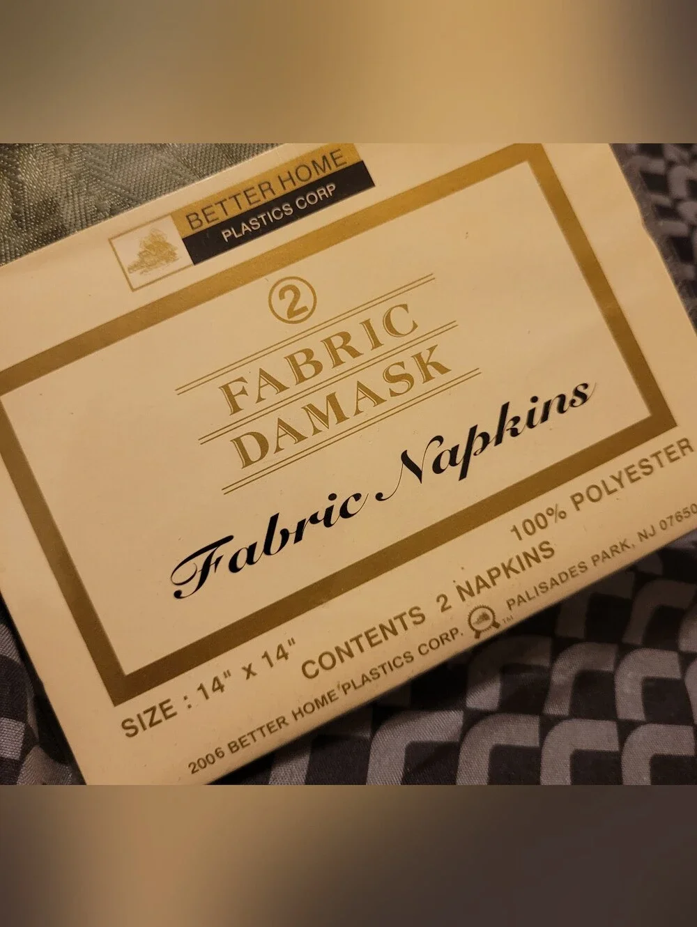 NEW Better Home Plastics Corp Fabric Damask Napkins 3 Packs of 2 (6 Napkins)